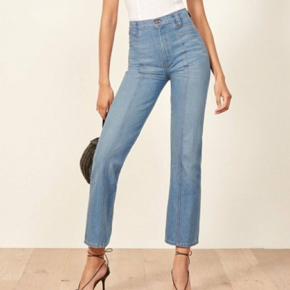 Reformation 70s stud jean